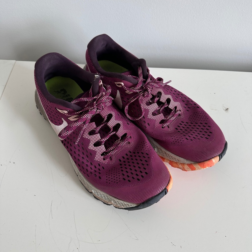 Nike Trail Running Shoes Womens 9 Zoom Kiger 4 Bordeaux Pink Blast 880564-605